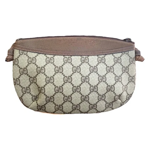 ** SOLD ** Gucci 80’s Vintage Pochette shoulder bag - Picture 4 of 10